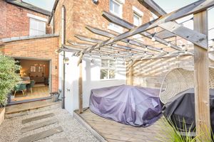 Photo 11- click for photo gallery